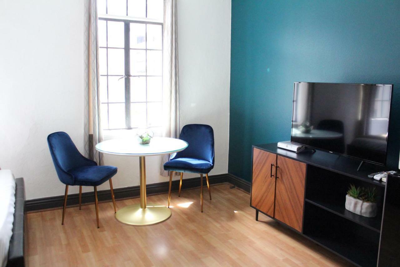Libra (adults Only) Hostel